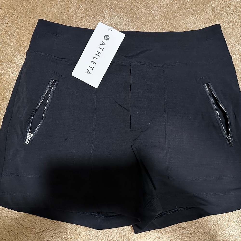 Athleta Trekkie North Shorts